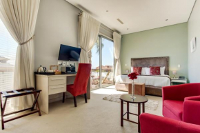  The One 8 Hotel  Кейптаун
